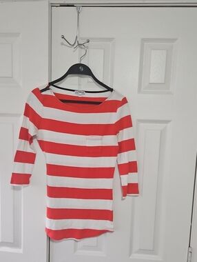 Express Women's Small Petite Red & White Striped Quarter Sleeve Top